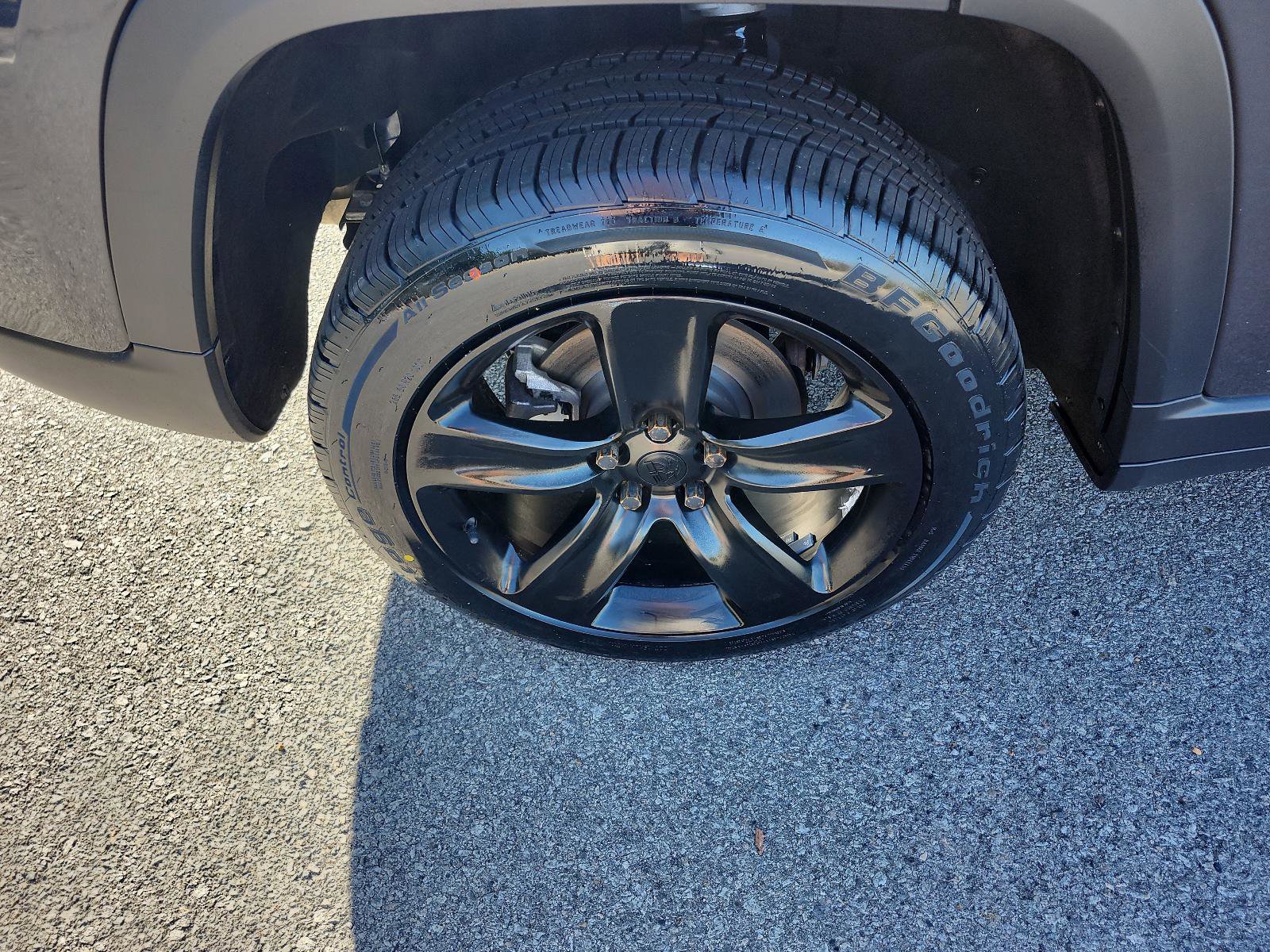 Used 2022 Jeep Grand Cherokee Limited w/ Trailer Tow Prep Group (B) image 6