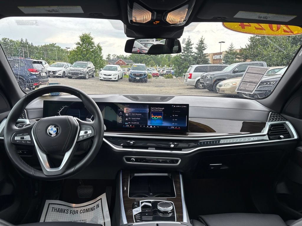 Used 2024 BMW X5 xDrive40i AWD/4WD image 14