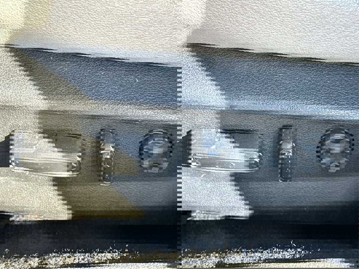 Used 2019 Honda Accord EX-L image 35