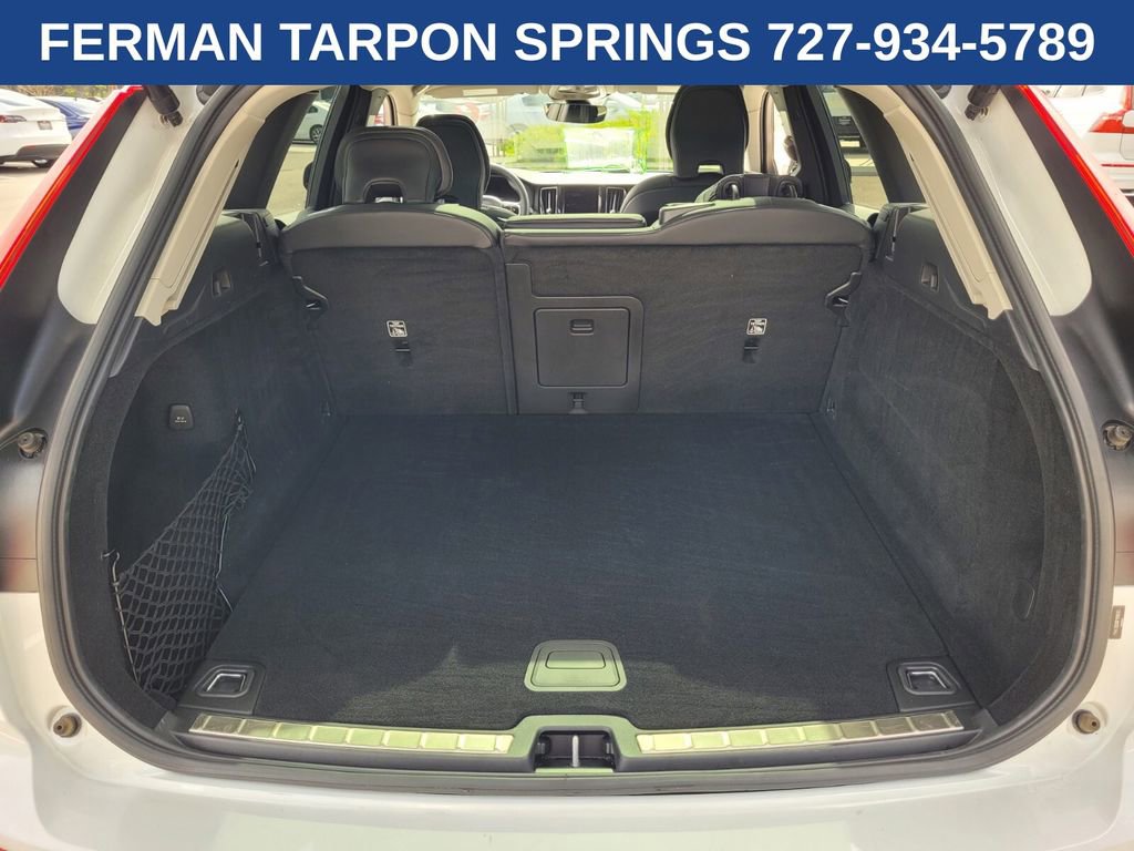 Certified 2023 Volvo XC60 B5 Ultimate w/ Climate Package image 18