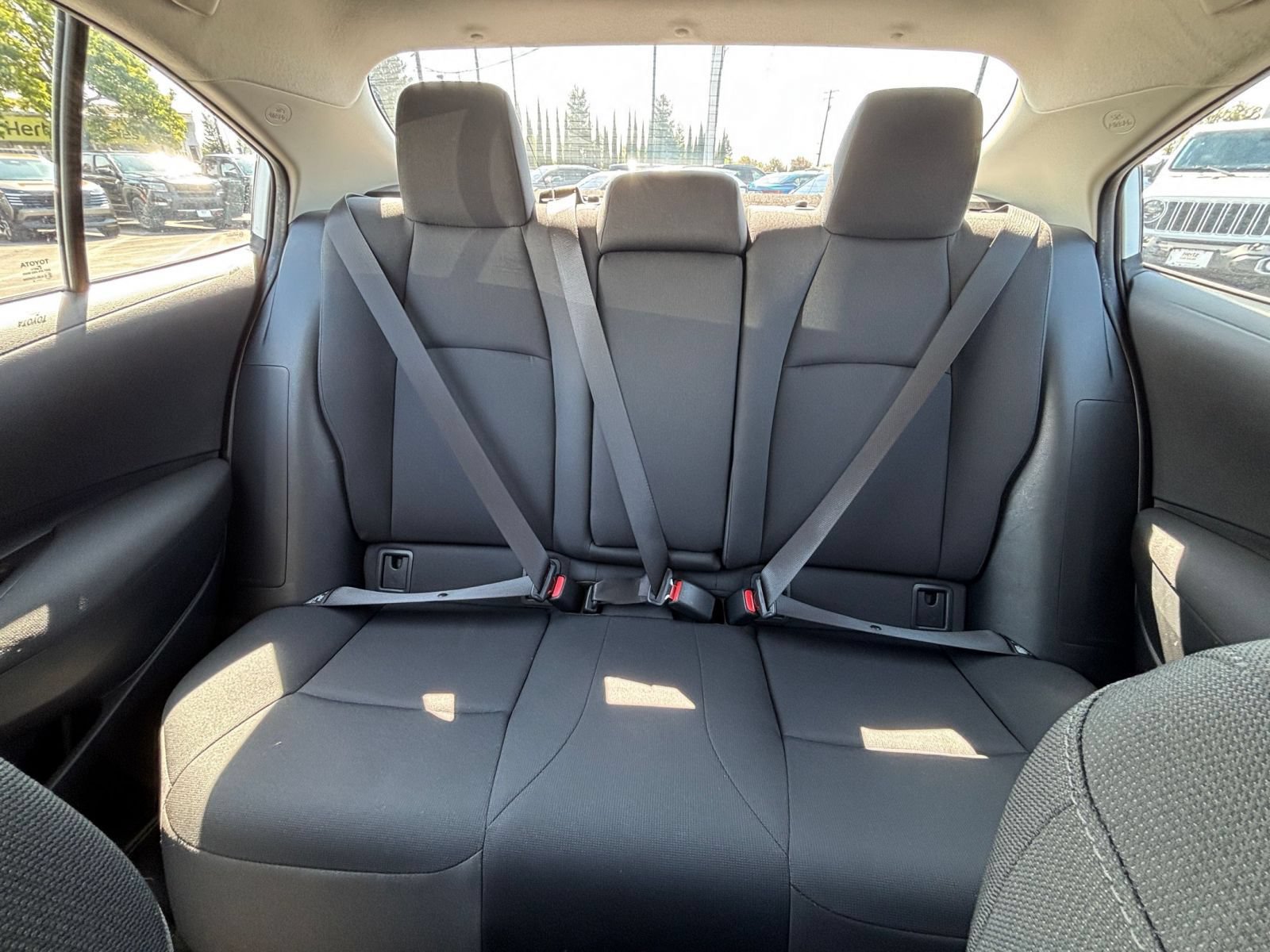 Used 2025 Toyota Corolla LE FWD image 36