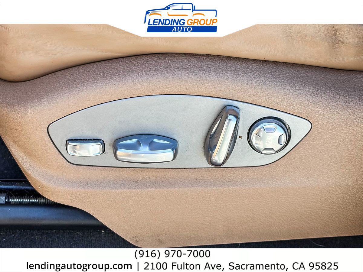 Used 2020 Porsche Macan AWD/4WD image 20