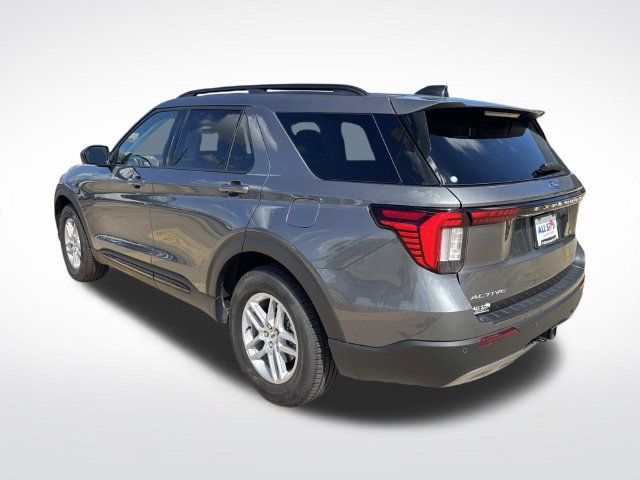 New 2026 Ford Explorer Active RWD image 7