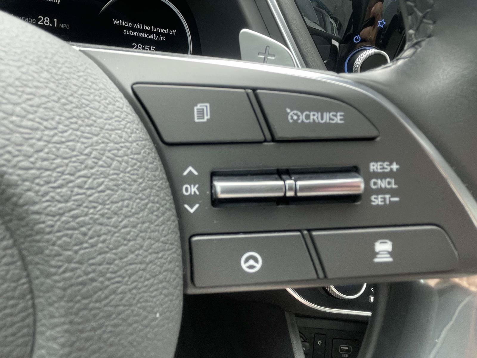 Used 2022 Hyundai Sonata Limited FWD image 27