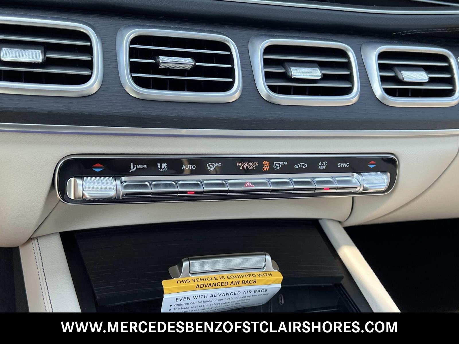 New 2026 Mercedes-Benz GLS 450 4MATIC image 28