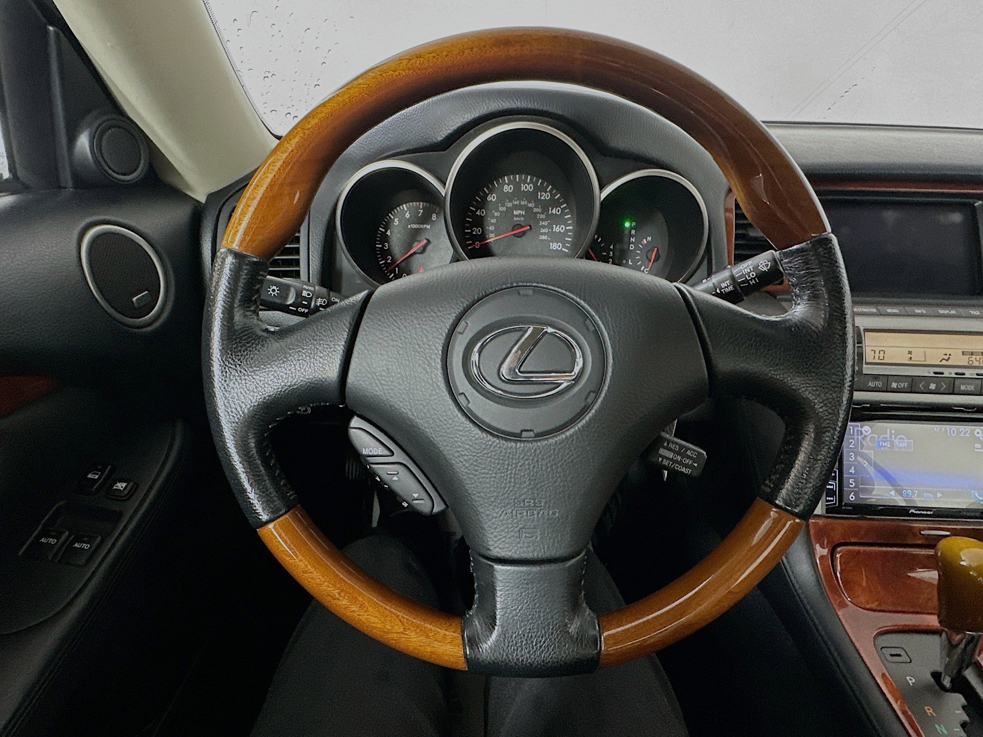 Used 2003 Lexus SC 430 Convertible image 11