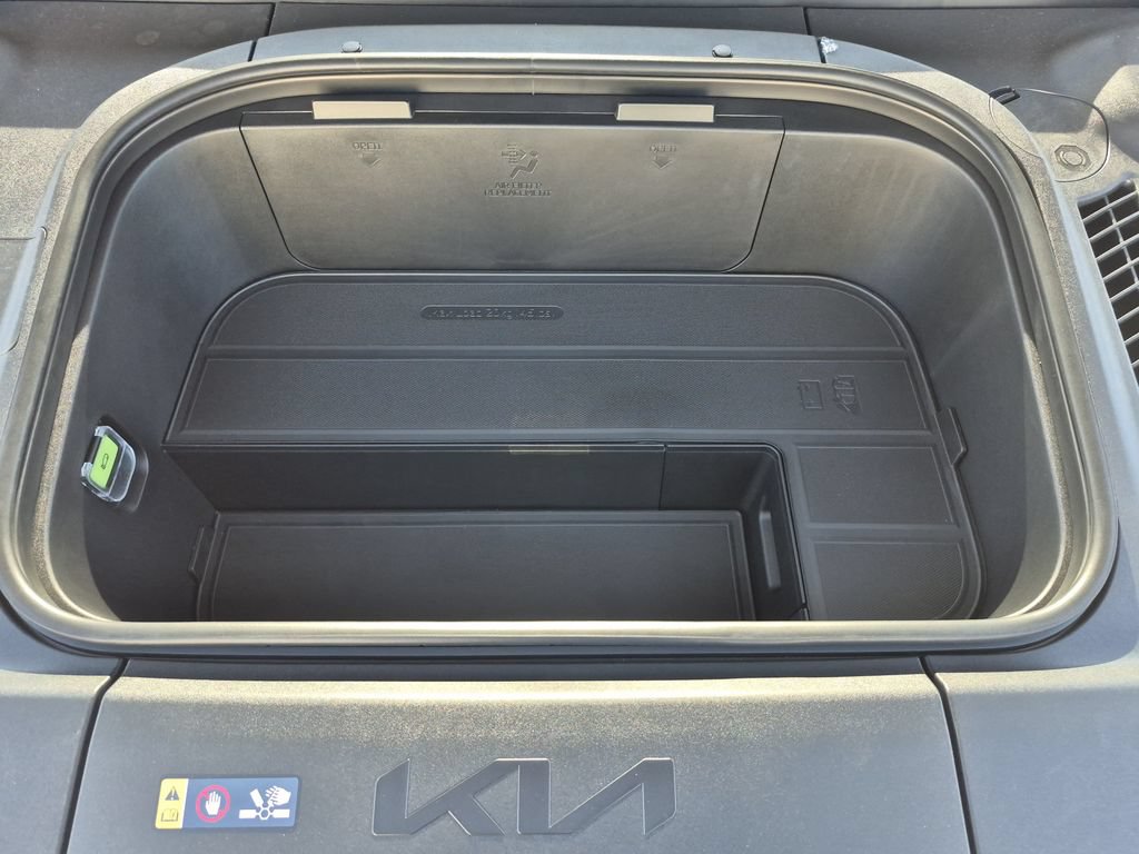 New 2026 Kia EV9 GT-Line AWD/4WD image 18