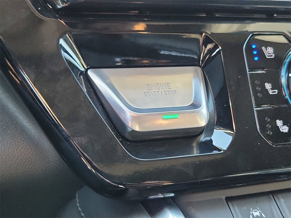 Used 2024 GMC Sierra 1500 Denali w/ Denali Reserve Package image 17