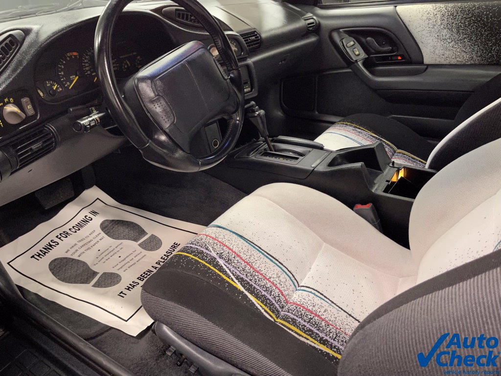 Used 1993 Chevrolet Camaro Z28 RWD image 13