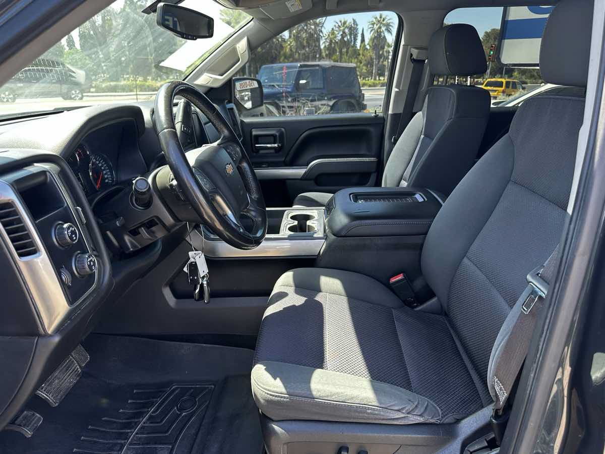 Used 2017 Chevrolet Silverado 1500 LT w/ All Star Edition AWD/4WD image 11