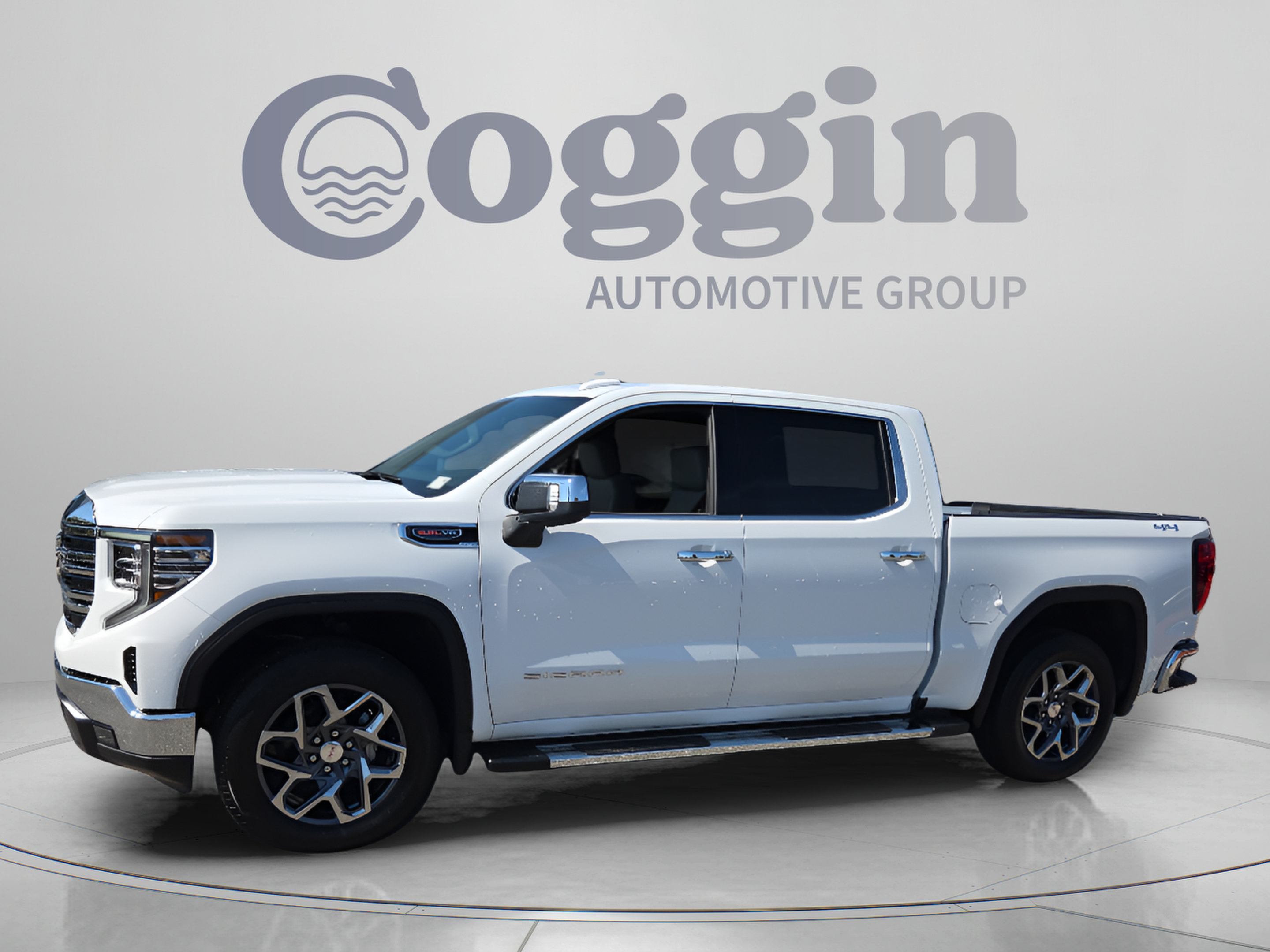 New 2026 GMC Sierra 1500 SLT w/ SLT Premium Package AWD/4WD image 1
