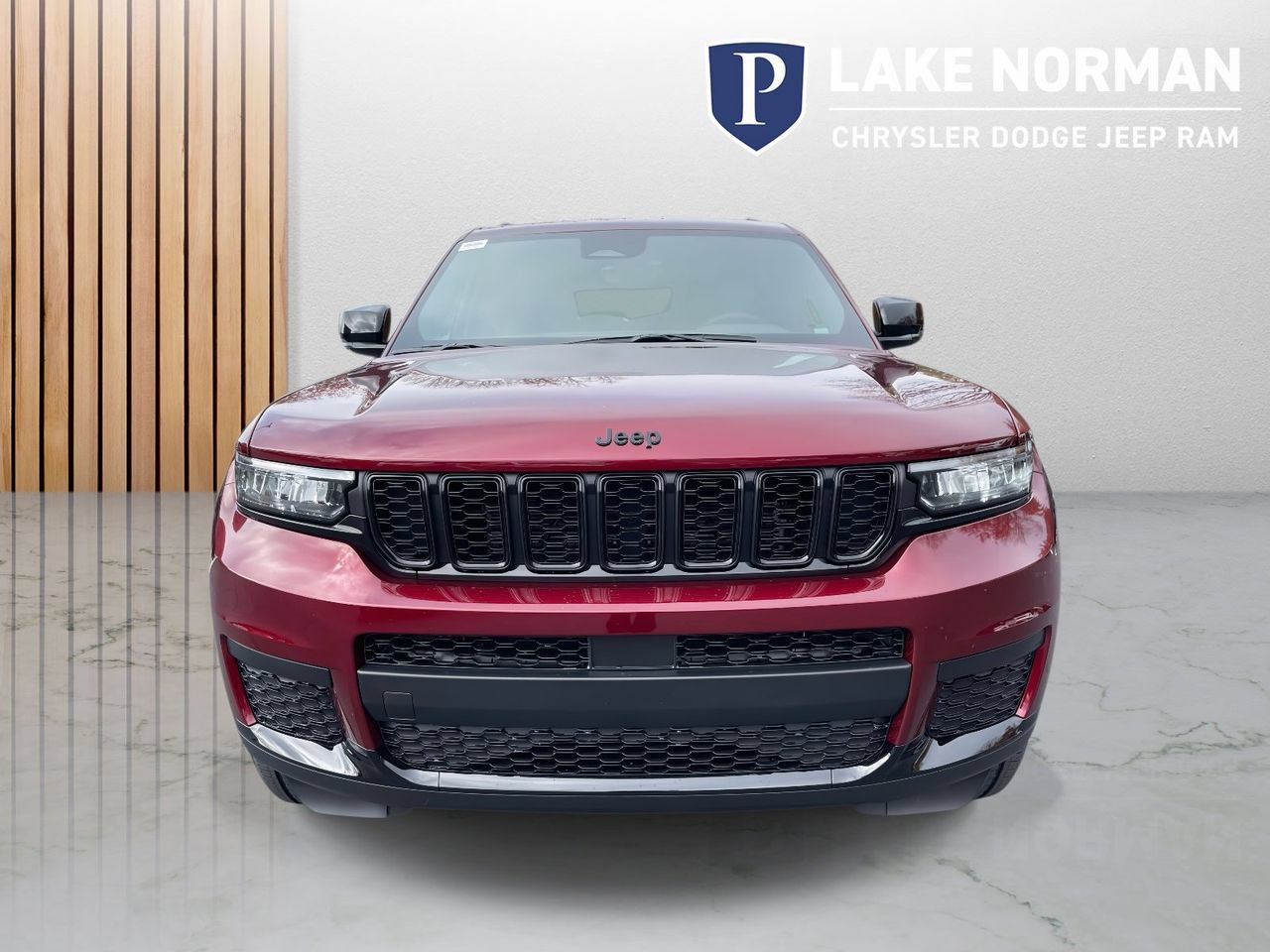 New 2025 Jeep Grand Cherokee L Altitude AWD/4WD image 3