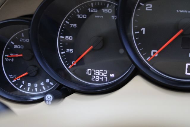 Used 2013 Porsche Cayenne AWD/4WD image 14