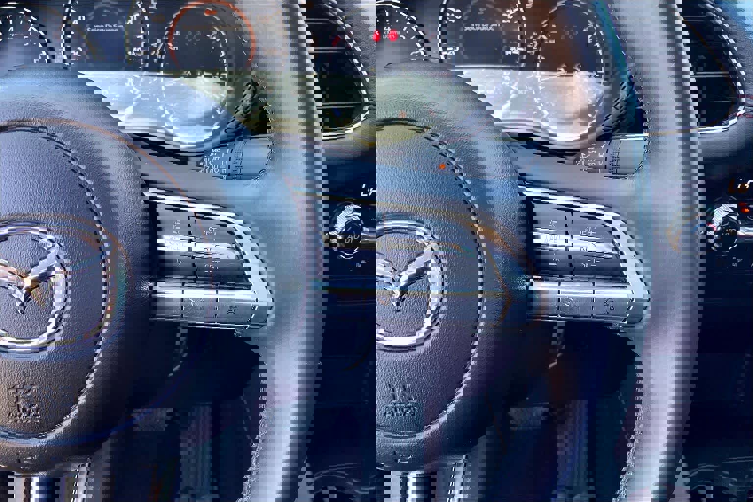 Used 2023 MAZDA MAZDA3 s image 24