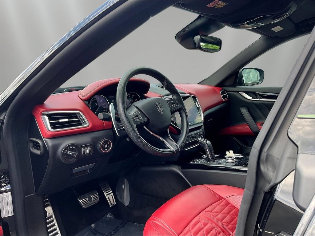 Used 2021 Maserati Ghibli Trofeo RWD image 16