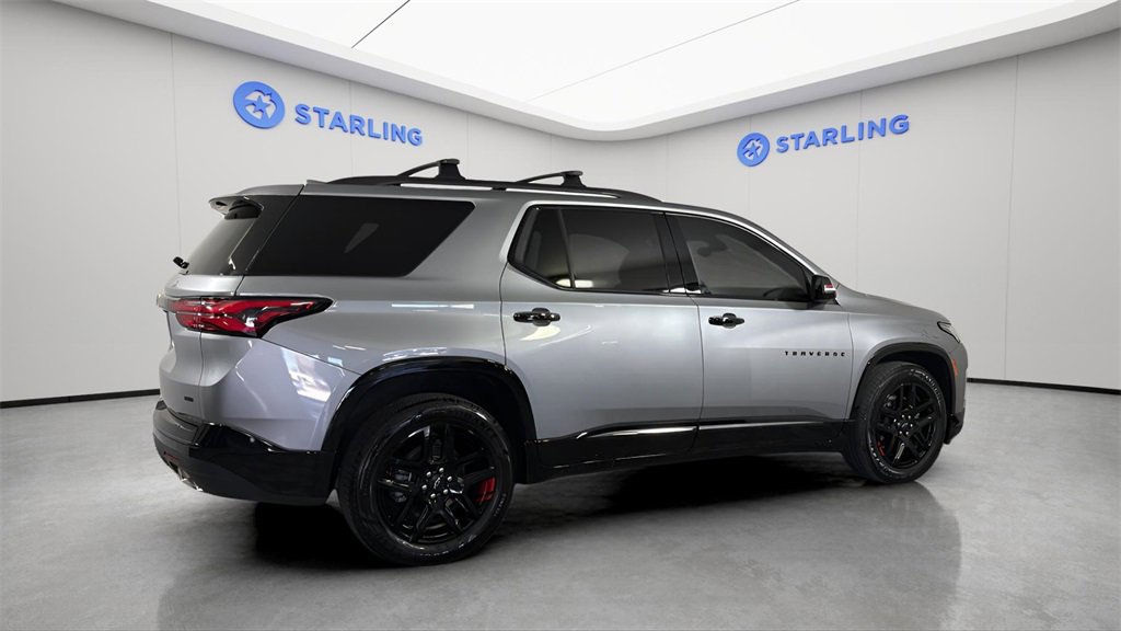 Used 2023 Chevrolet Traverse Premier w/ Redline Edition image 10