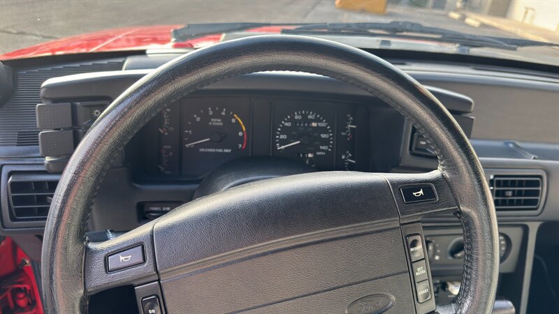 Used 1992 Ford Mustang LX image 16