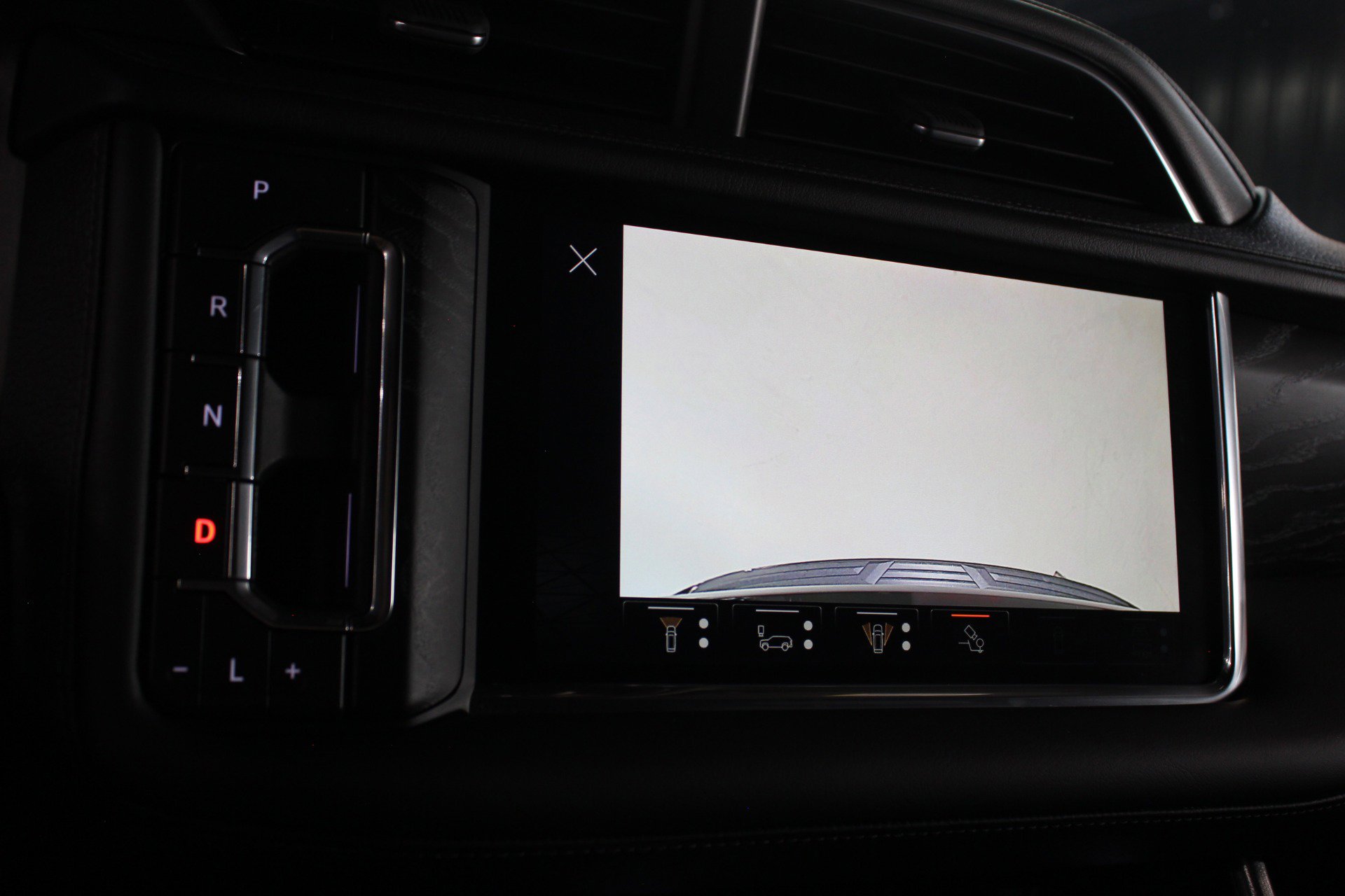 Used 2023 GMC Yukon Denali w/ Advanced Technology Package image 55