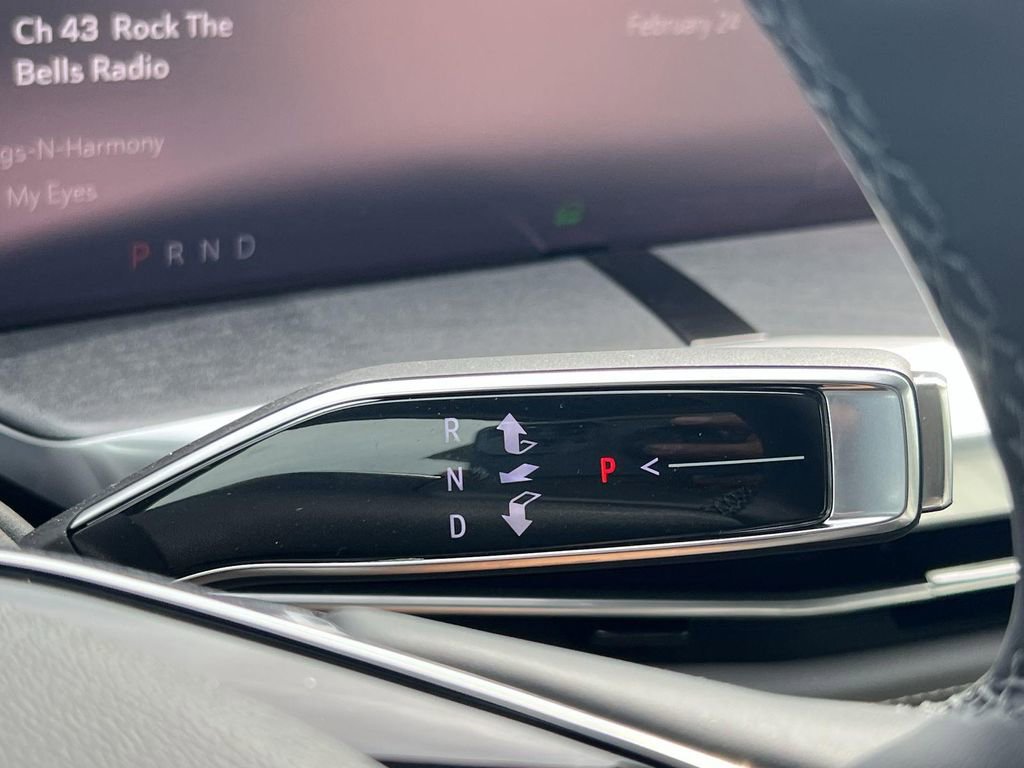 New 2026 Cadillac Escalade IQ Luxury 1 image 16