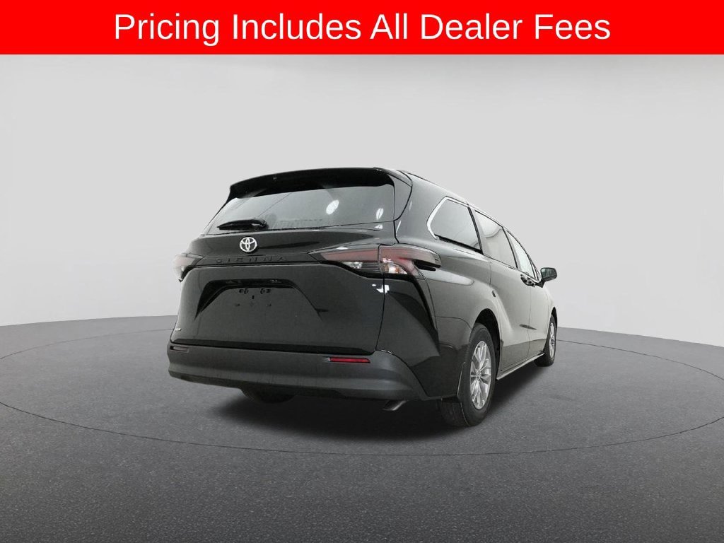 New 2026 Toyota Sienna LE FWD image 43