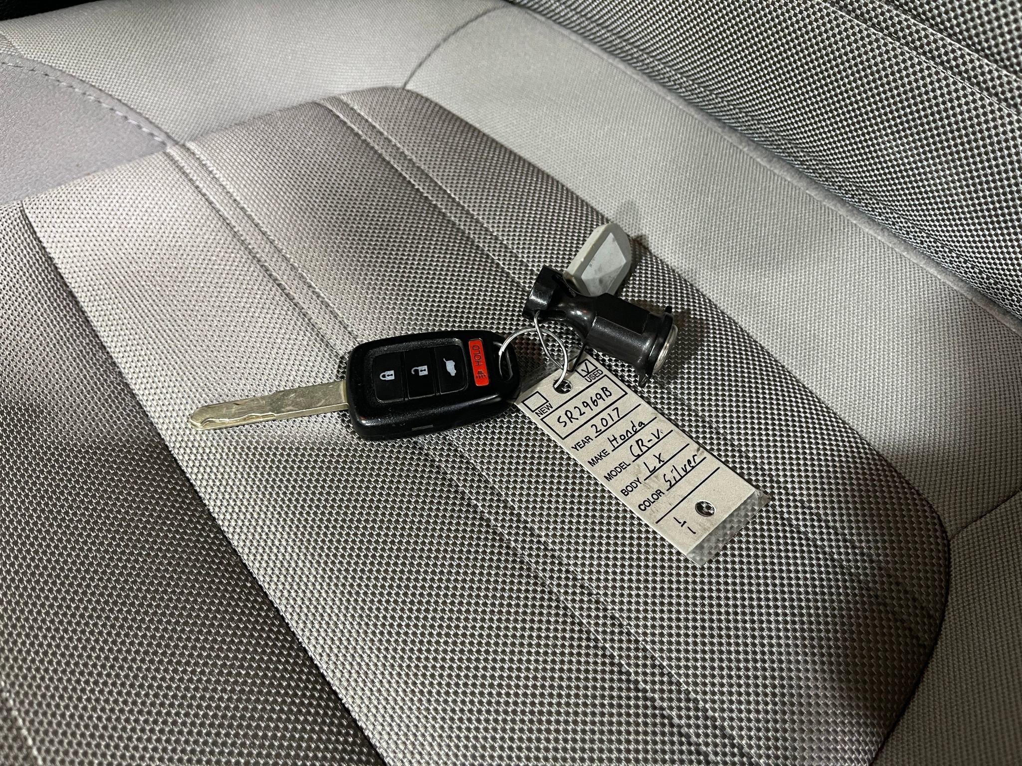 Used 2017 Honda CR-V LX image 33