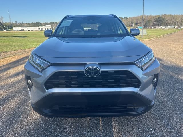 Used 2019 Toyota RAV4 XLE Premium image 6