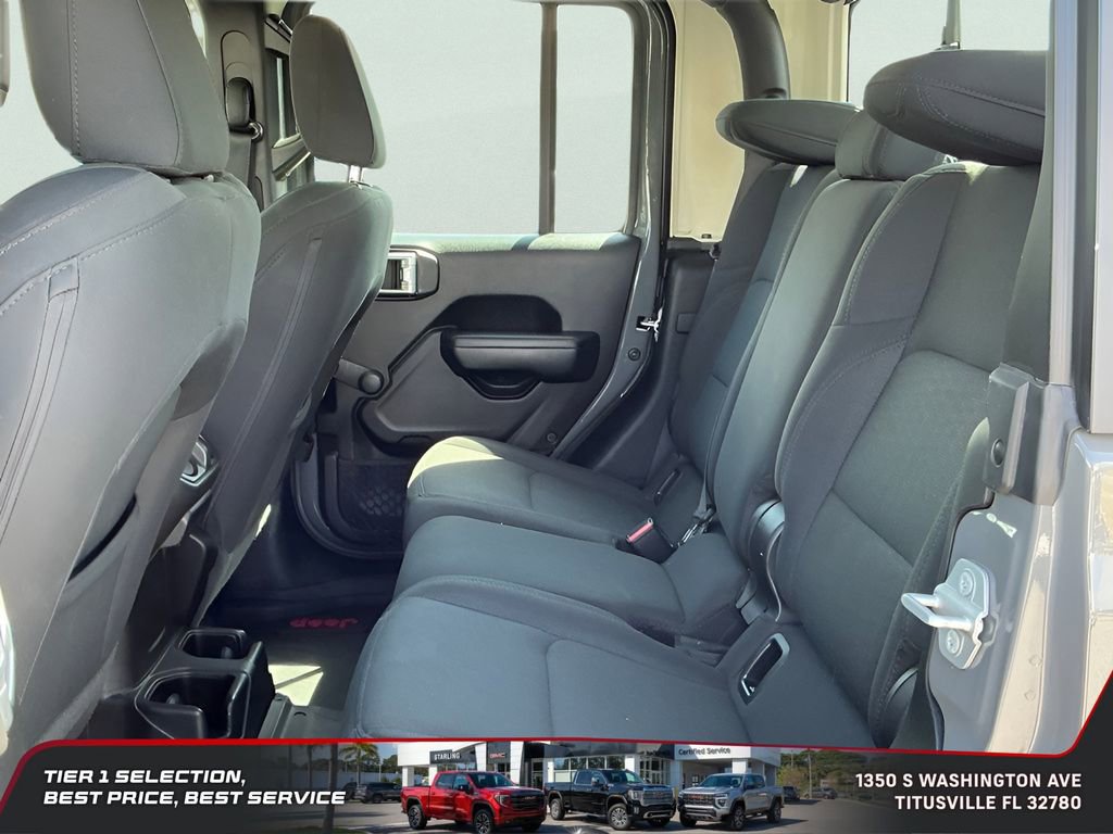 Used 2020 Jeep Gladiator Sport w/ Trailer Tow Package AWD/4WD image 18