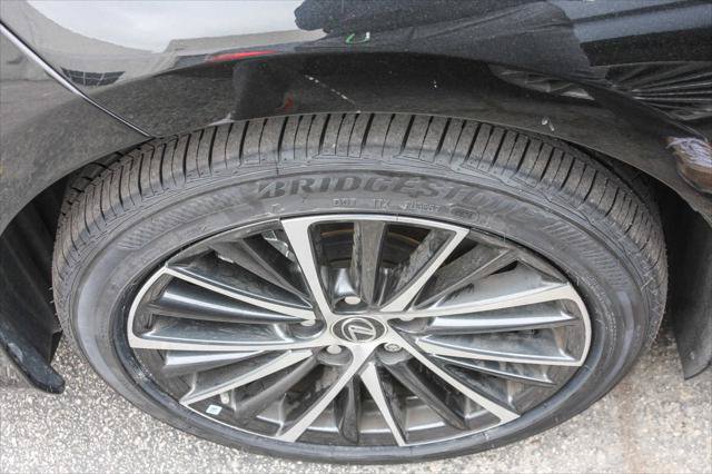 Certified 2022 Lexus ES 350 w/ Premium Package FWD image 9
