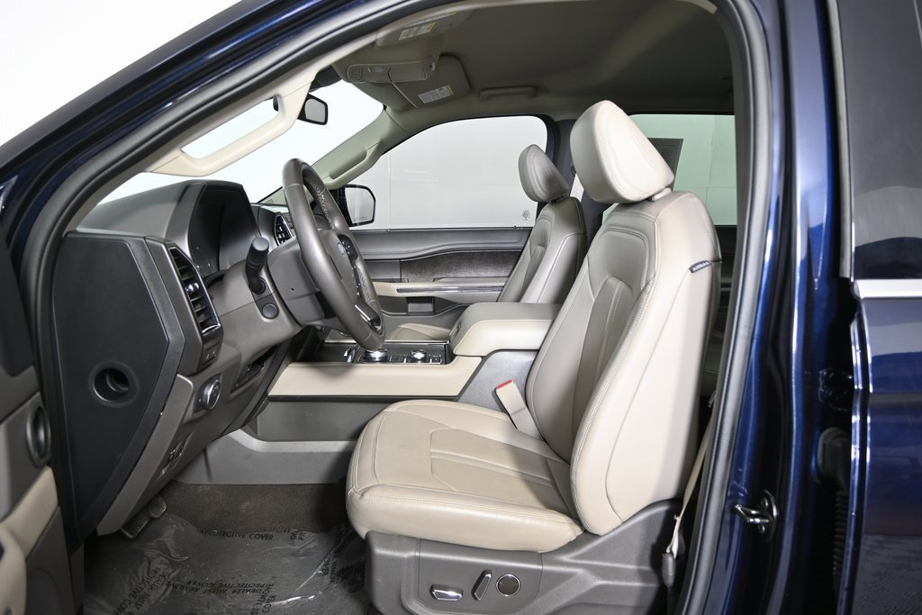 Used 2021 Ford Expedition Limited image 22