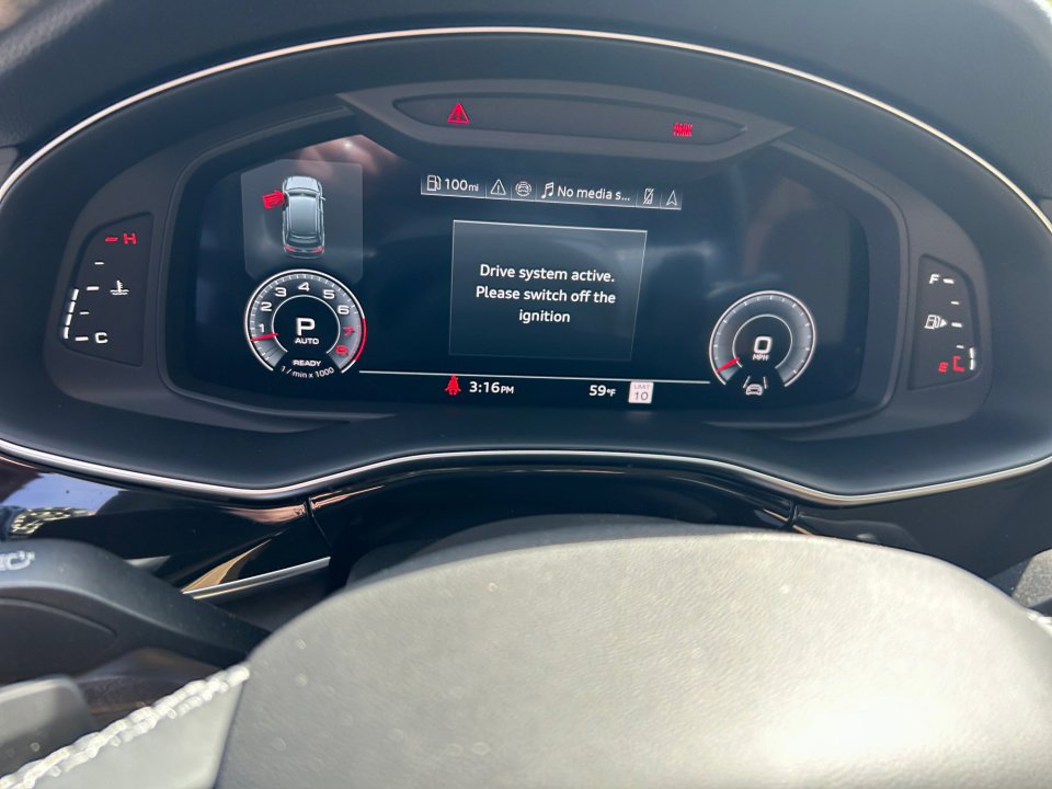 Certified 2025 Audi Q7 3.0T Premium Plus image 11