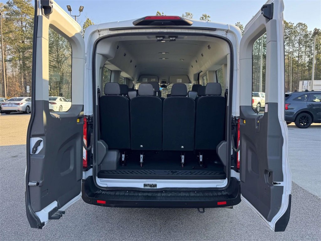 Used 2023 Ford Transit 350 XLT image 17