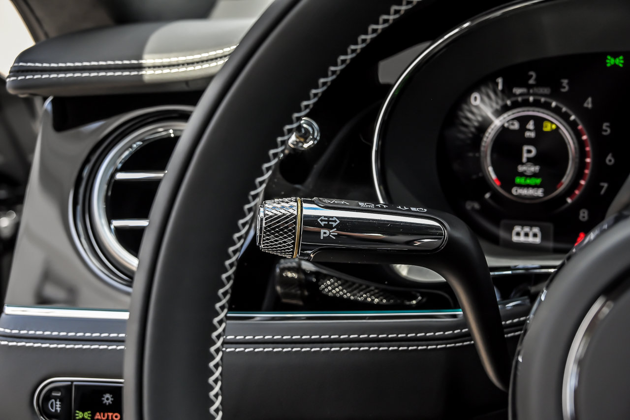New 2026 Bentley Flying Spur Plug-In Hybrid AWD/4WD image 32