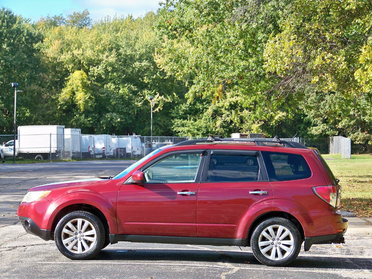 Used 2013 Subaru Forester 2.5X Premium w/ Popular Pkg 3 AWD/4WD image 13