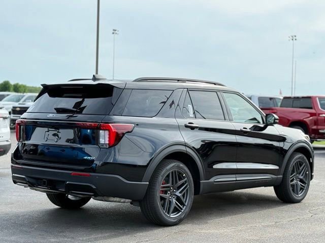 New 2026 Ford Explorer ST-Line w/ ST-Line Street Pack AWD/4WD image 44