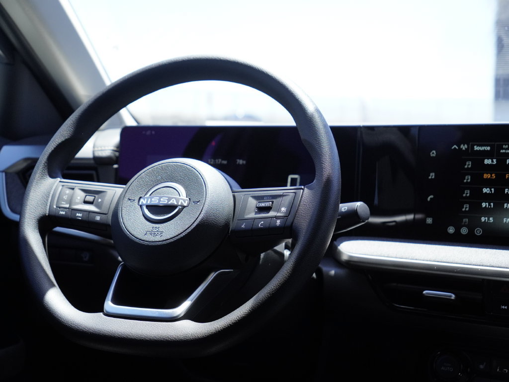 New 2026 Nissan Kicks SV w/ Cold Weather Package FWD image 31