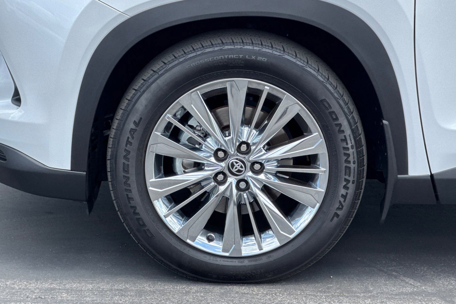 Certified 2024 Toyota Grand Highlander Platinum image 37