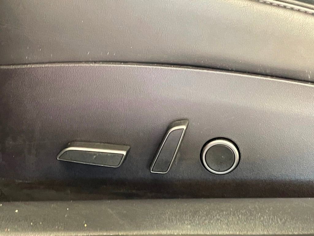 Used 2022 Tesla Model 3 Long Range AWD/4WD image 13