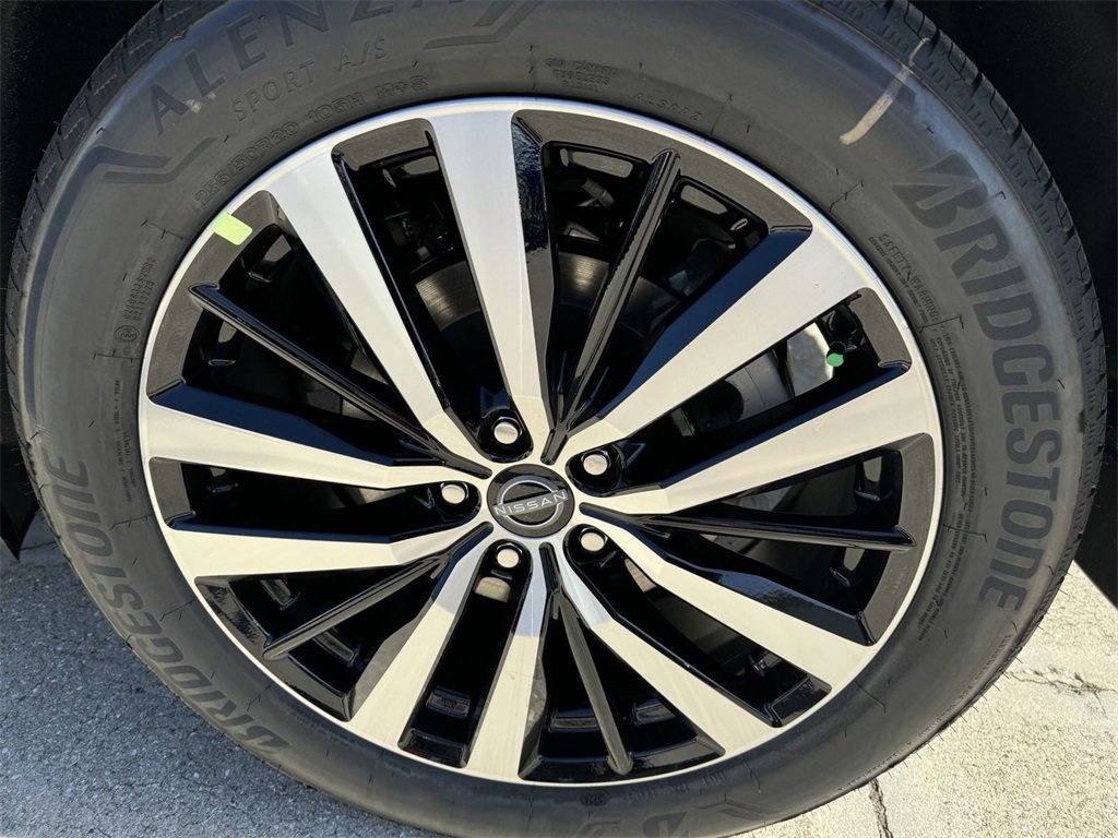 New 2025 Nissan Pathfinder Platinum w/ Cargo Package image 34