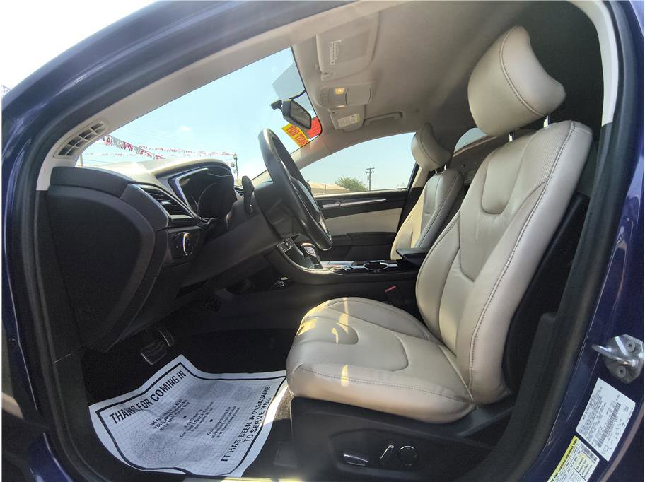 Used 2015 Ford Fusion Energi Titanium FWD image 9
