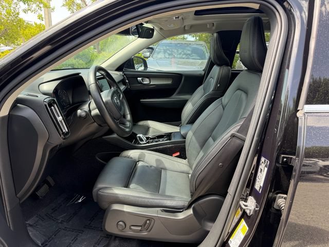 Used 2019 Volvo XC40 T5 Inscription AWD/4WD image 9