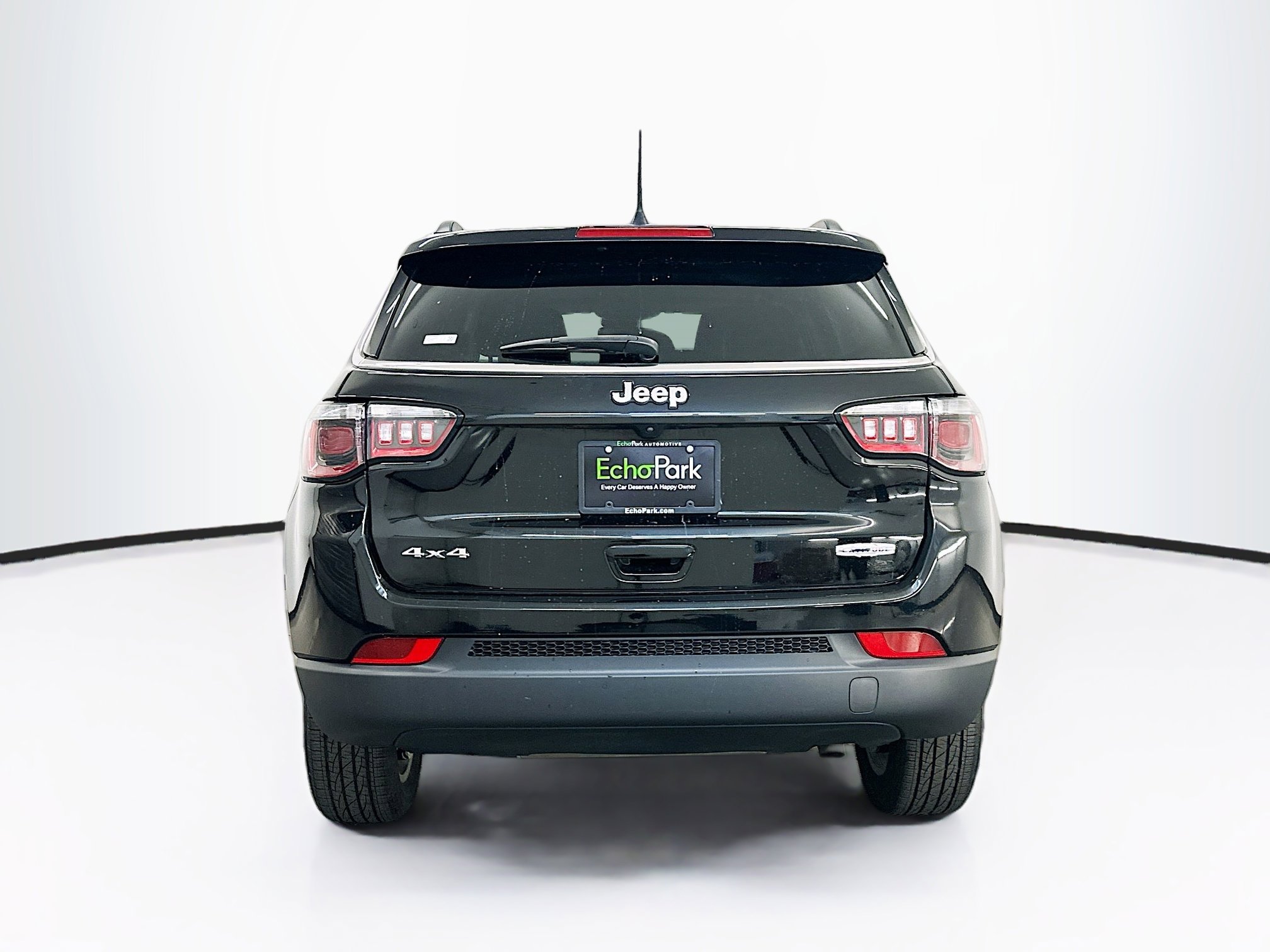 Used 2022 Jeep Compass Latitude image 7