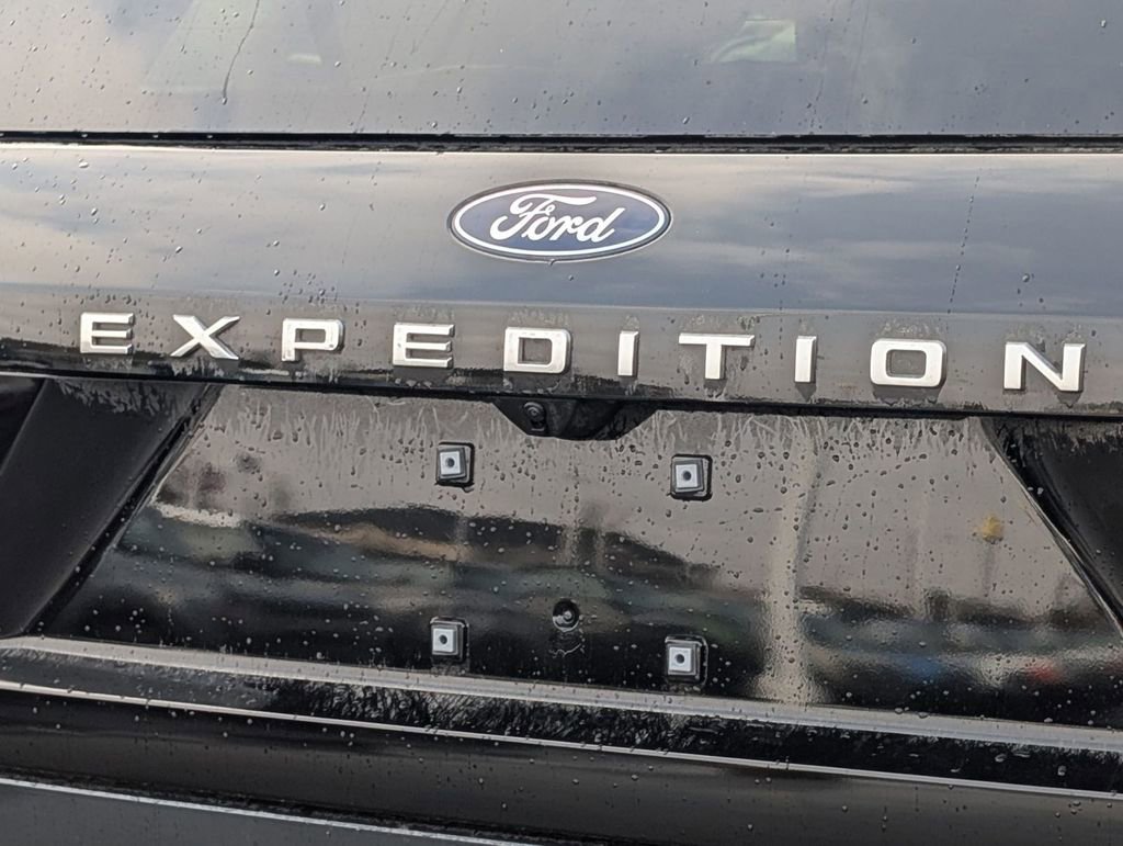 New 2026 Ford Expedition Max Active image 14