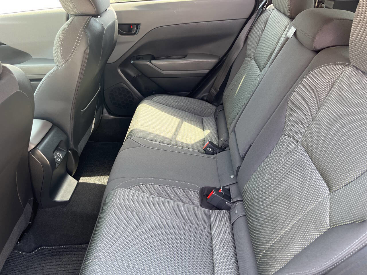 Used 2024 Subaru Crosstrek 2.0i Premium image 13