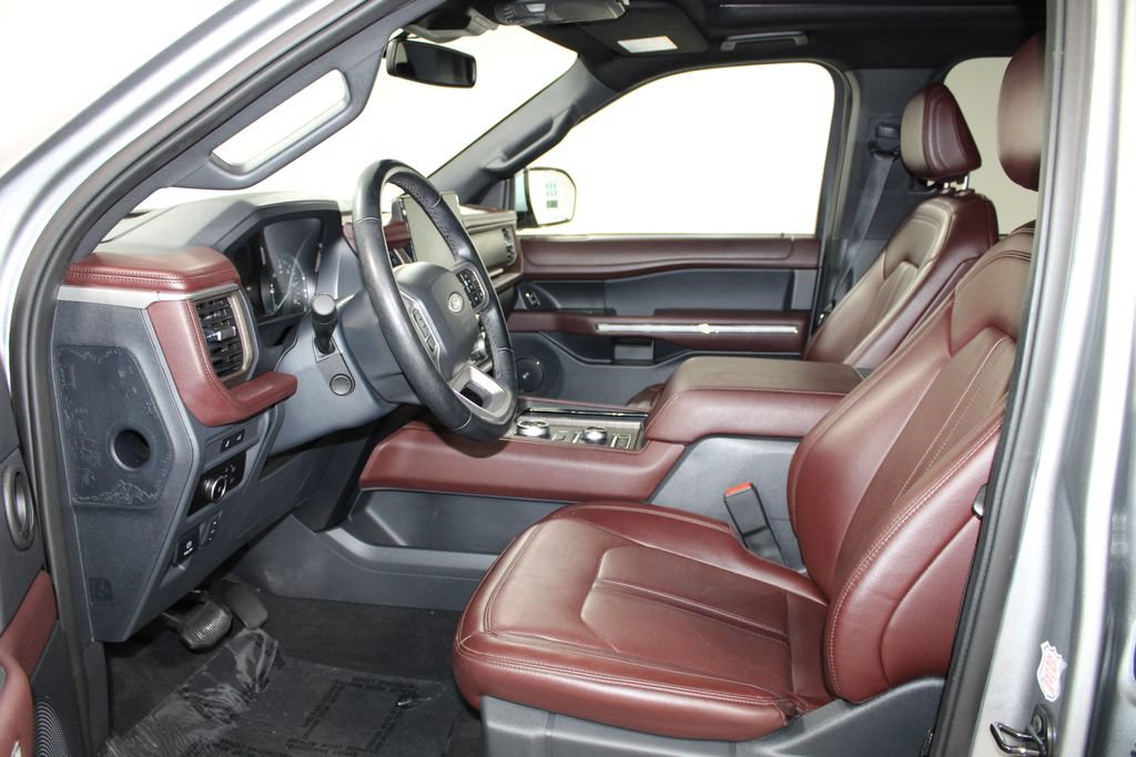 Used 2024 Ford Expedition Max Limited AWD/4WD image 22