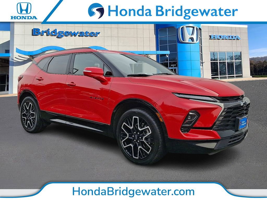 Used 2023 Chevrolet Blazer RS w/ Enhanced Convenience Package image 1