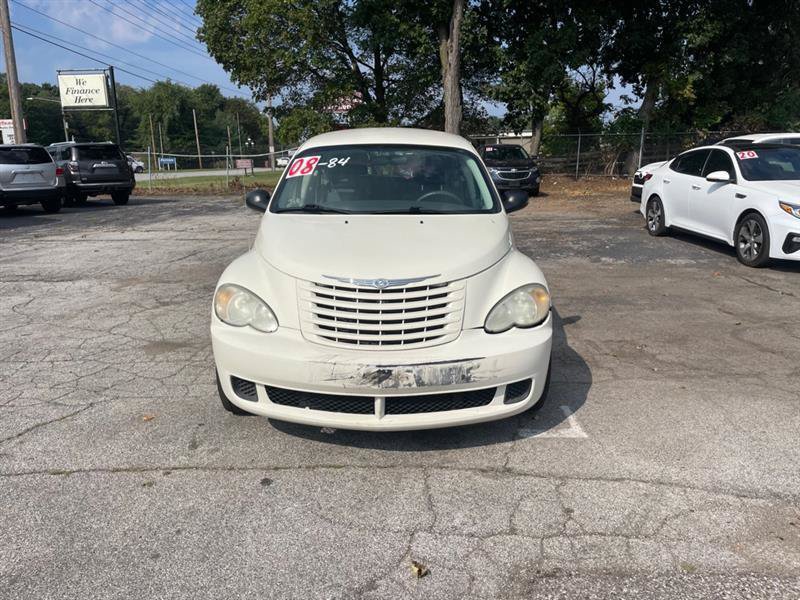 Used 2008 Chrysler PT Cruiser FWD image 2