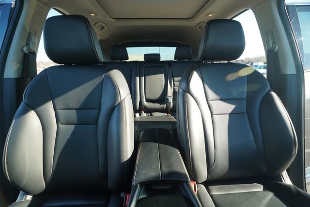 Used 2023 Nissan Rogue SL image 35