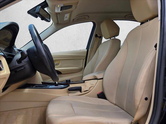 Used 2014 BMW 320i Sedan RWD image 20