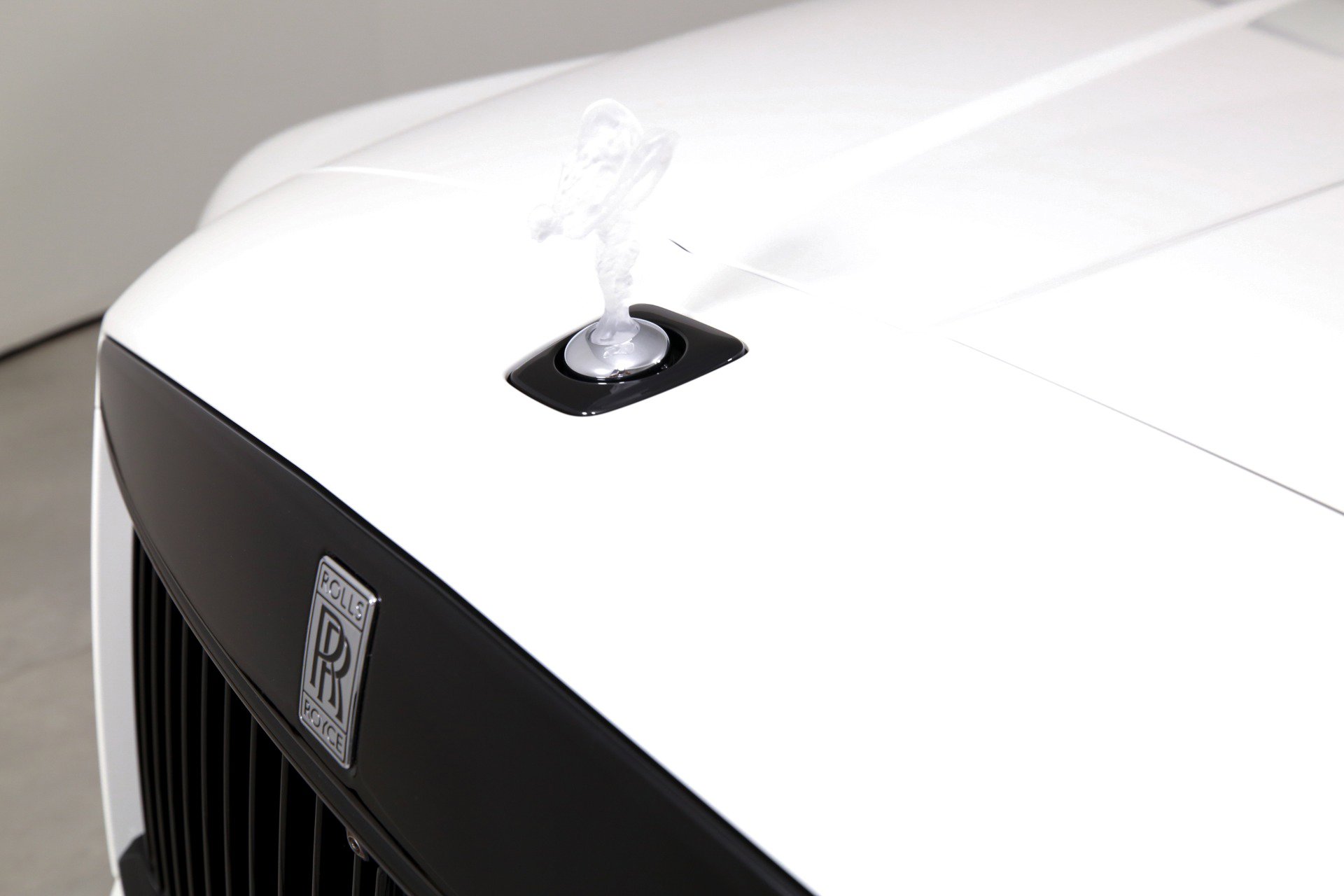 Used 2026 Rolls-Royce Cullinan image 46