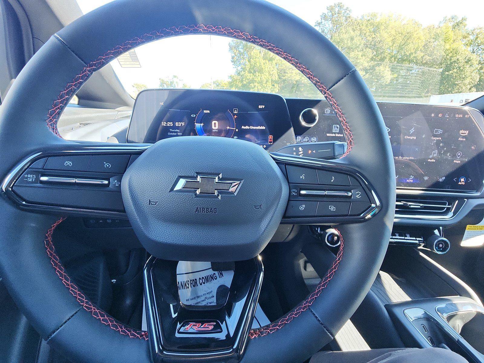 New 2025 Chevrolet Equinox EV RS AWD/4WD image 15
